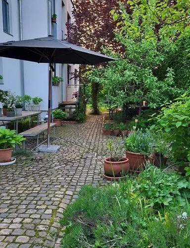 Lejlighed Gute Lage, 3 Raeder, Gruen, Familien Trier