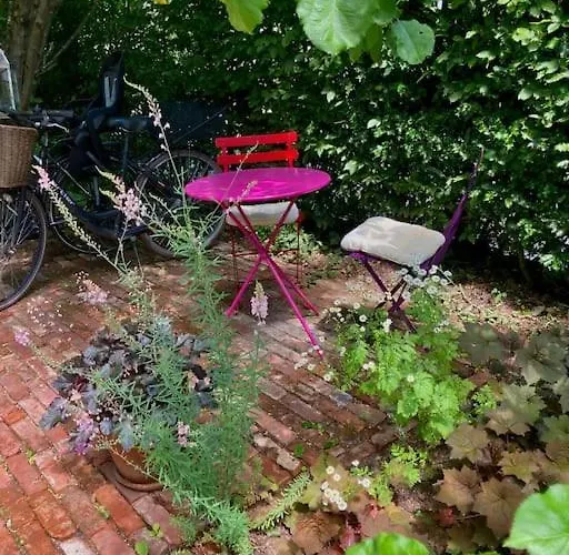 Gute Lage, 3 Raeder, Gruen, Familien Lejlighed *